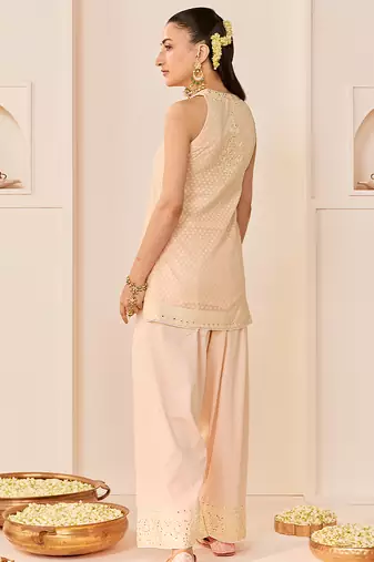Carnation pink embroidered chanderi silk kurta set