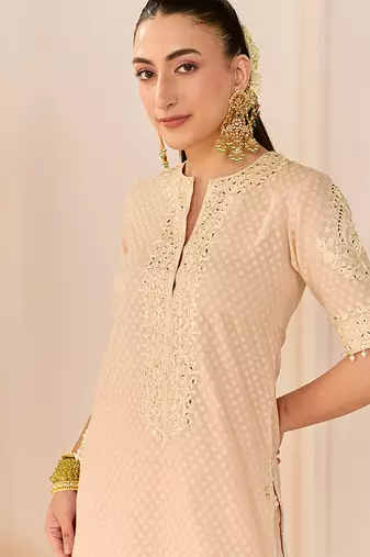 Carnation pink embroidered chanderi silk kurta set