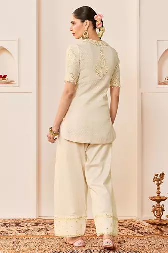 Daisy ivory embroidered chanderi silk kurta set
