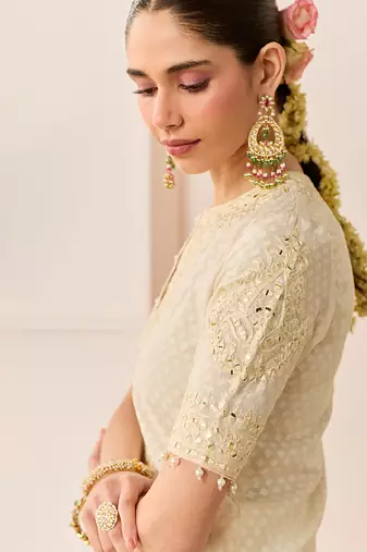 Daisy ivory embroidered chanderi silk kurta set