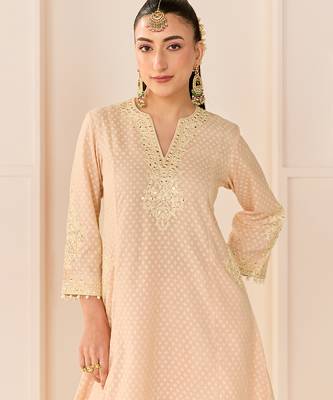 Carnation pink embroidered chanderi silk choga kurti set 5