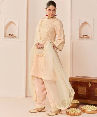 Carnation pink embroidered chanderi silk choga kurti set 2