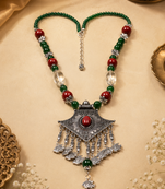 Royal folk beaded necklace with german silver pendant