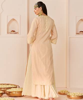Carnation pink embroidered chanderi silk kurti set with skirt 5