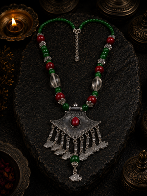 Royal folk beaded necklace with german silver pendant 2