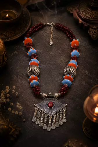 Handcrafted heritage necklace with german silver ornament
