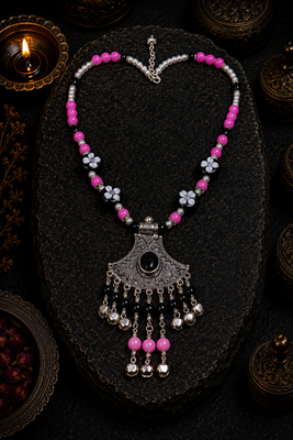 Traditional fusion multi-bead necklace 2