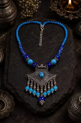 Artisan multi-beads necklace