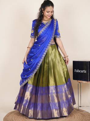 Green woven art silk lehenga choli 4