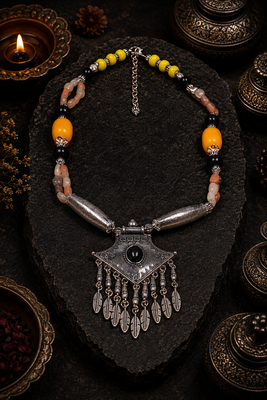 Designer beads necklace with german silver pendant 2
