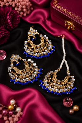 Traditional Gold Finish Earrings Tikka Set 2
