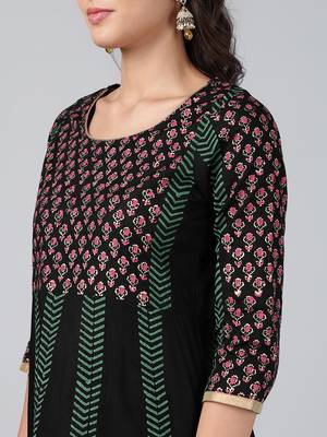 Black cotton printed anarkali kurta 4