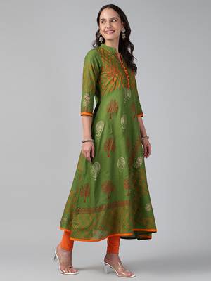 Green cotton printed anarkali kurta 3