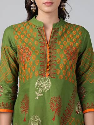 Green cotton printed anarkali kurta 5