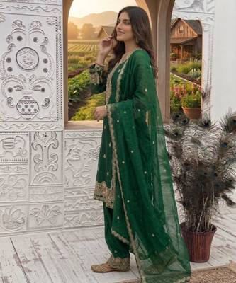 Green silk blend embroidered sharara set 3