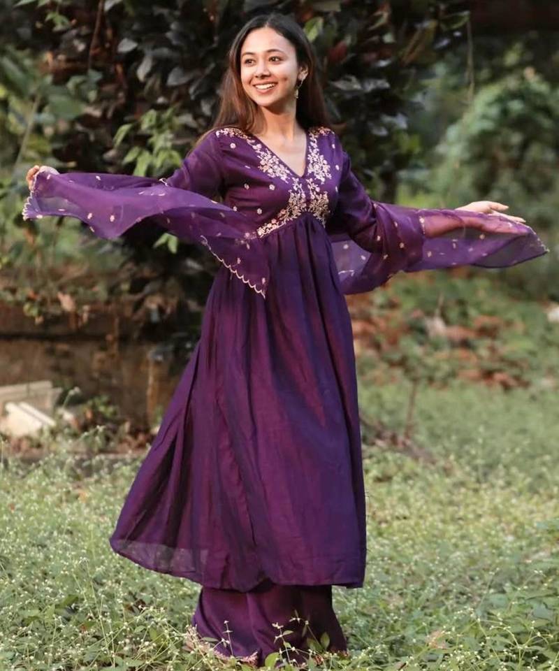 Purple silk blend embroidered alia cut kurta set