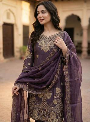 Purple silk blend embroidered salwaar kameez 3