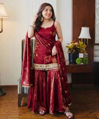 Maroon silk blend embroidered sharara set 2