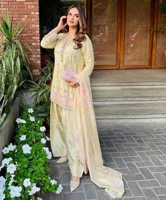 Cream satin embroidered farshi salwar set 2