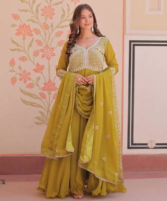 Yellow georgette embroidered gown set 2