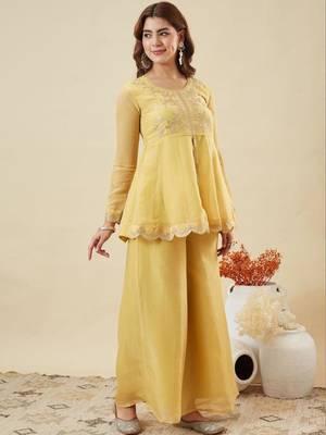 Light yellow silk blend embroidered palazzo set 2