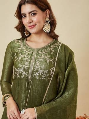 Olive silk blend embroidered palazzo set 2