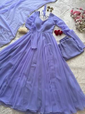 Lavender georgette plain gown set 2