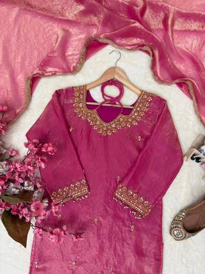 Pink silk blend embroidered sharara set 4