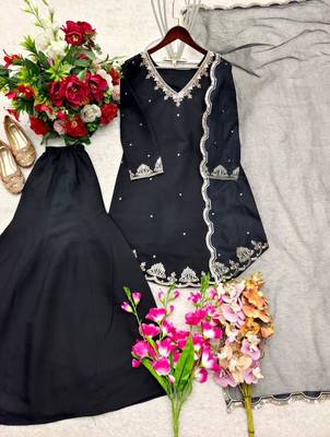 Black silk blend embroidered palazzo set 4