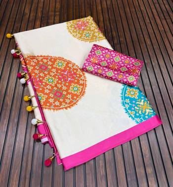 off white uhd digital printed satin silk saree 3
