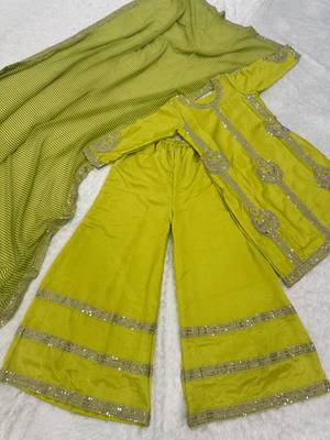 Green silk blend sequins palazzo set 4