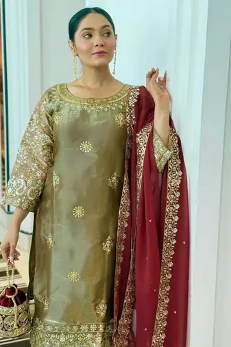 Champagne silk blend embroidered kurta set