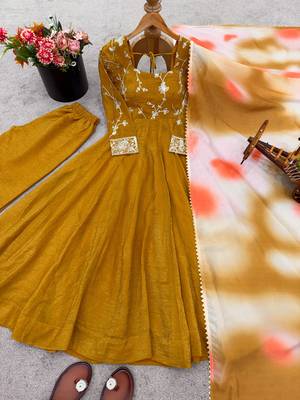 Mustard silk blend embroidered gown set 4