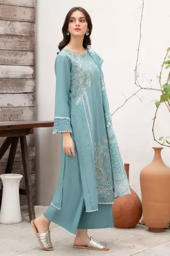 Sky blue silk blend embroidered kurta set