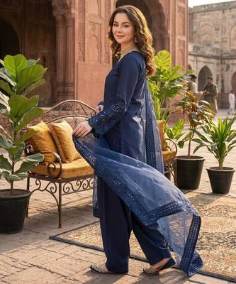 Blue crepe embroidered farshi salwar set 3