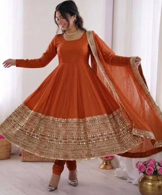 Orange silk blend embroidered anarkali set 2