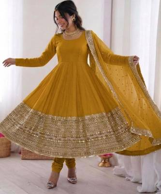 Yellow silk blend embroidered anarkali set 2