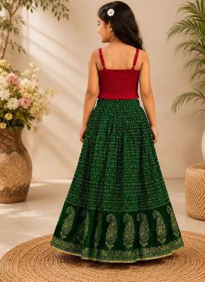 Red & green placement embroidered polyester top with lehenga ethnic wear 2