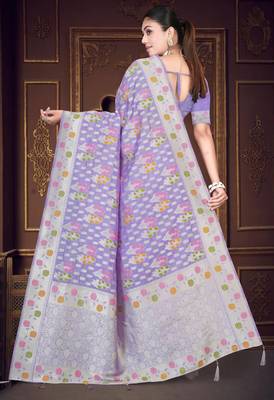  Lavender silk blend Saree with Zari Woven Floral Thread Work & Running Blouse Piece 4