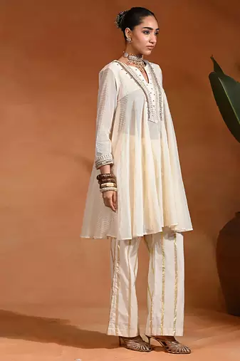 Ivory embroidered linen jute indo western kurta set