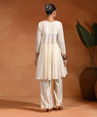 Ivory embroidered linen jute indo western kurta set 5