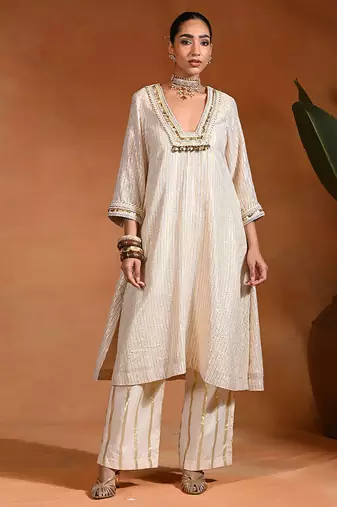 Ivory embroidered cotton lurex kurta set