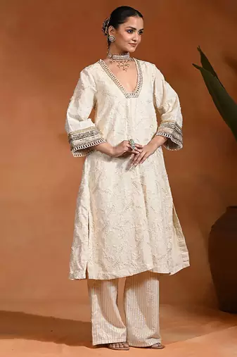 Ivory embroidered lurex jacquard kurta set