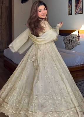 Cream crunchy silk gown & pants set 1