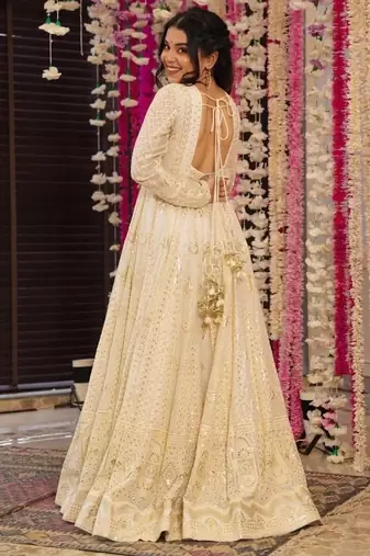 White faux blooming anarkali suit
