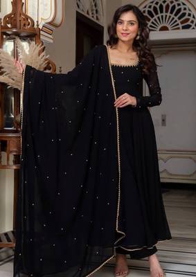 Black blooming suit with heavy zari & moti lace 2