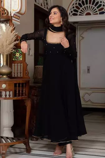 Black blooming suit with heavy zari & moti lace
