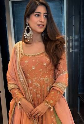Star georgette Gown set & zari work 4