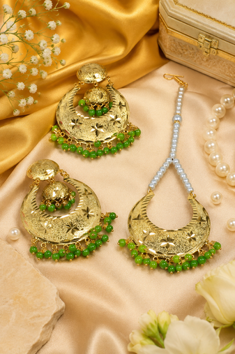 Ethnic chandbali earrings set