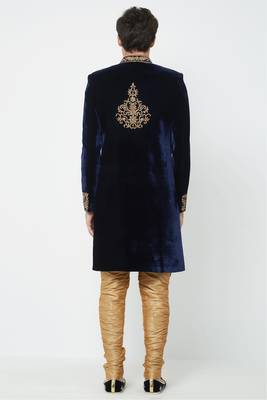 Navy blue hand embroidered velvet sherwani for men 3